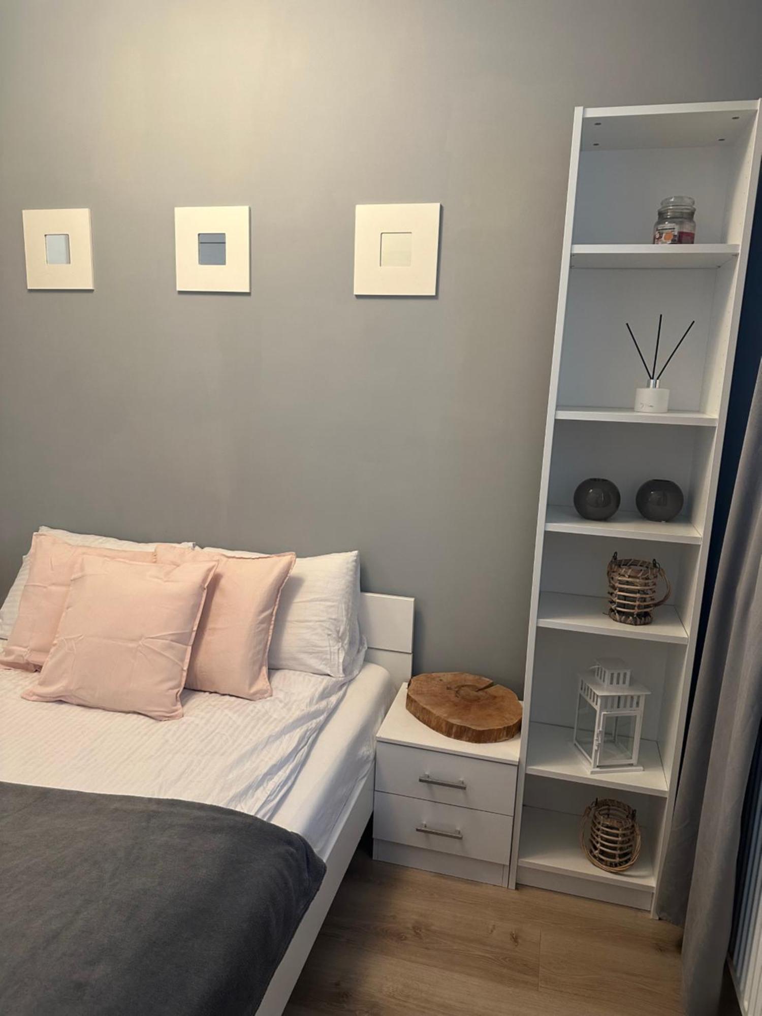 ורשה Cosy Apartment Near To The Chopin'S Airport Cybernetyki 2C מראה חיצוני תמונה