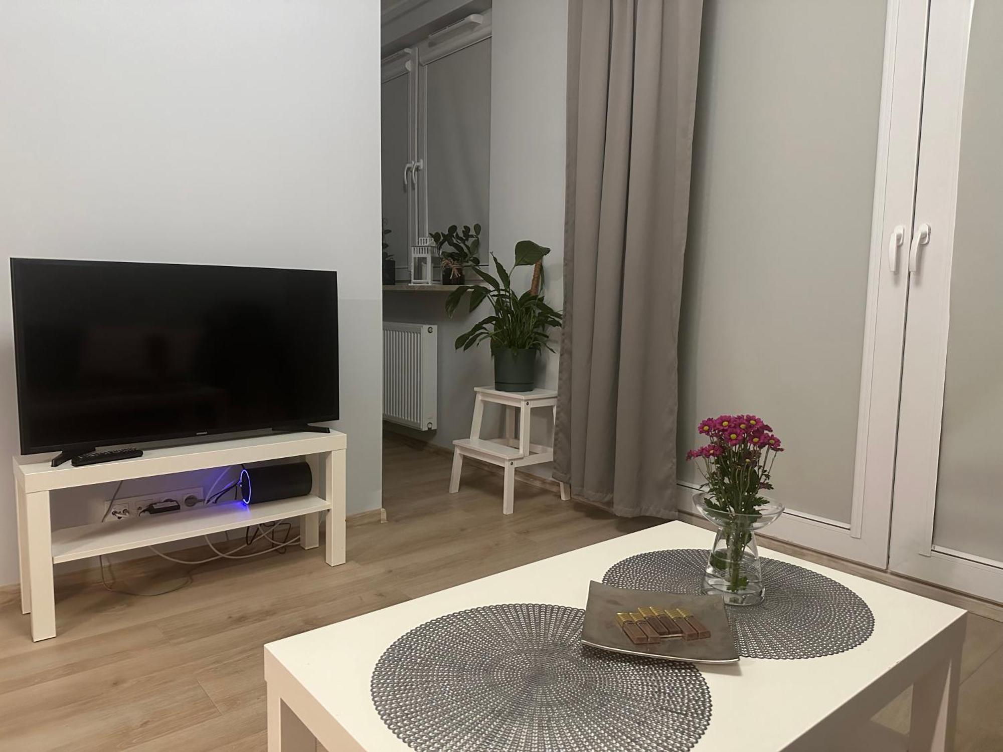 ורשה Cosy Apartment Near To The Chopin'S Airport Cybernetyki 2C מראה חיצוני תמונה